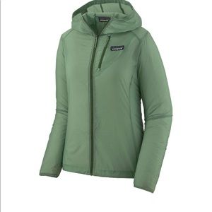 Brand new Patagonia Houdini rain jacket never worn